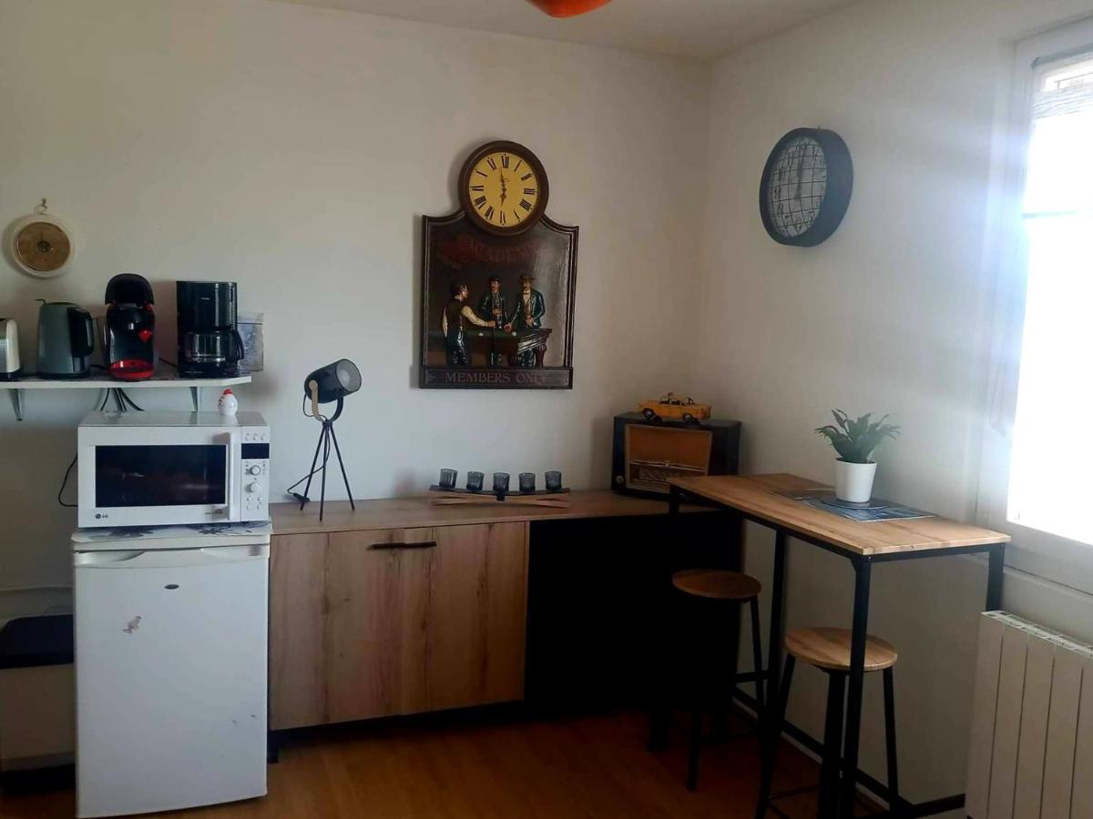 Charmant Appartement Vu Sur Mer Ault Exterior photo